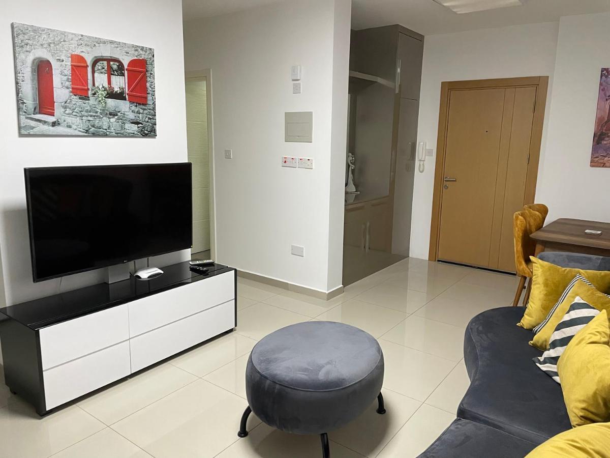 Girne Merkez Cozy 2+1 Daire Wifi +Netflix Apartment Exterior photo